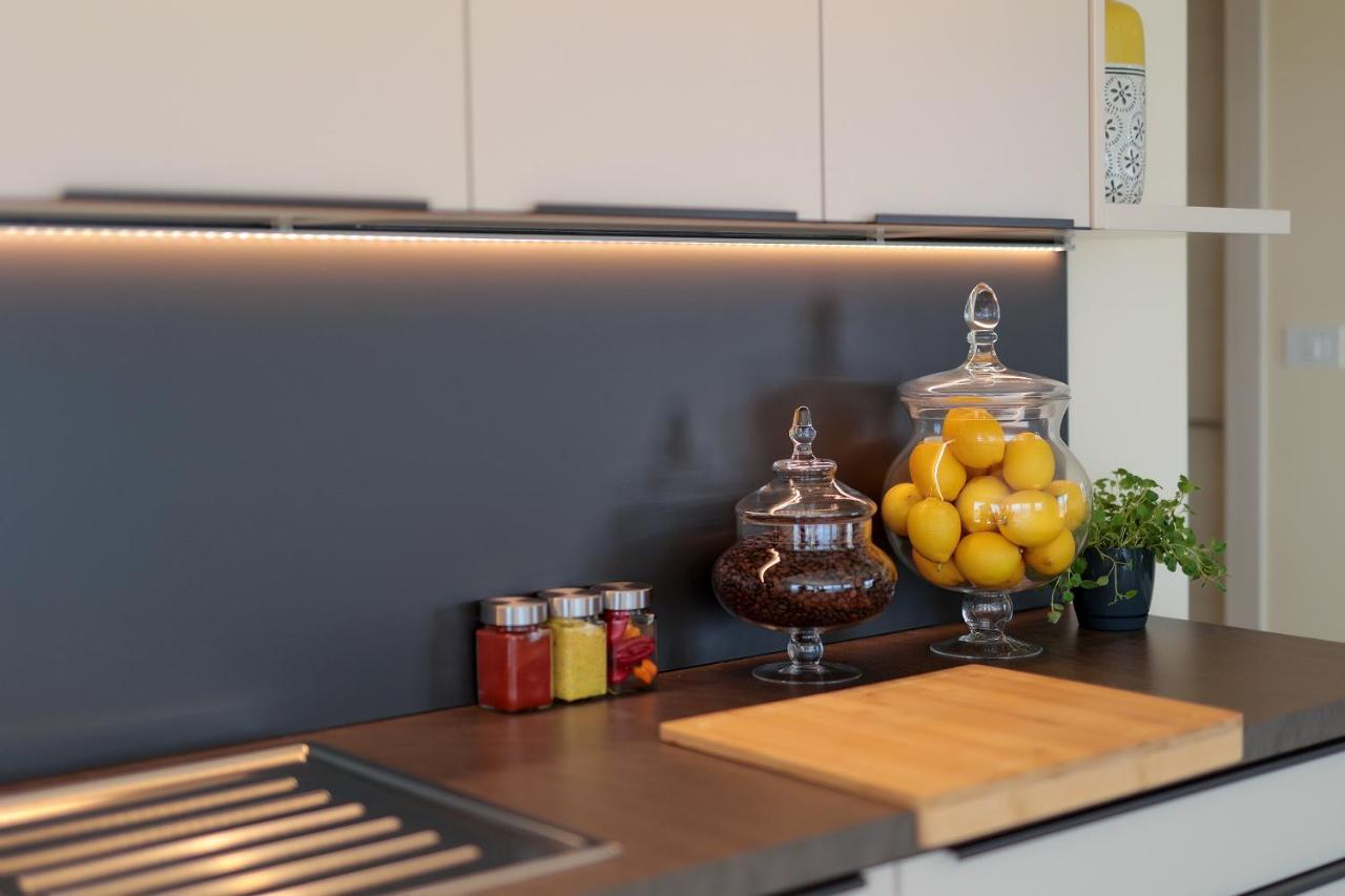 Villa Sunny Icici- Apartment Sky エクステリア 写真