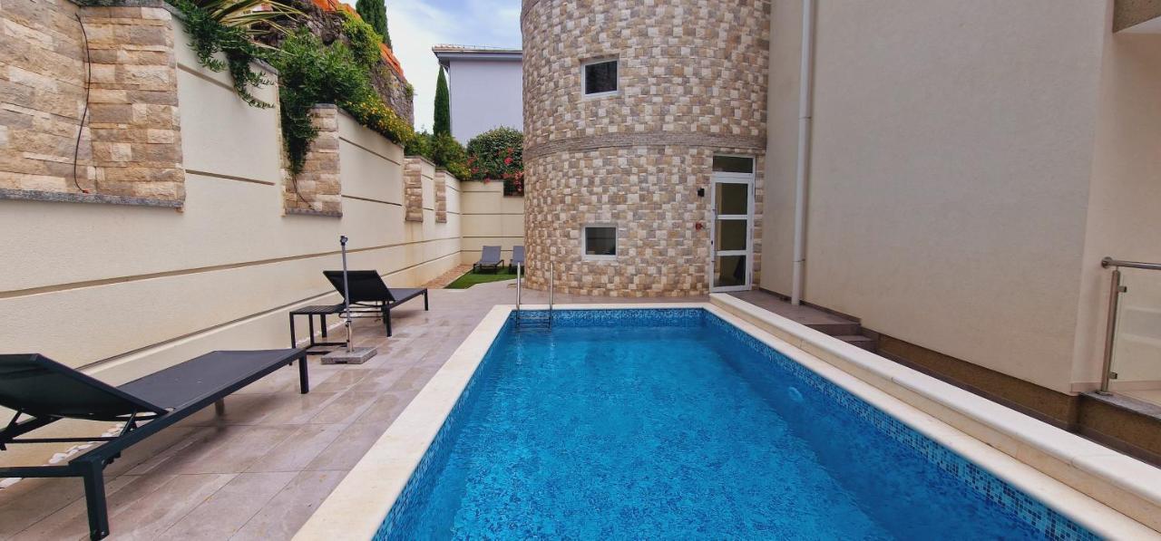 Villa Sunny Icici- Apartment Sky エクステリア 写真